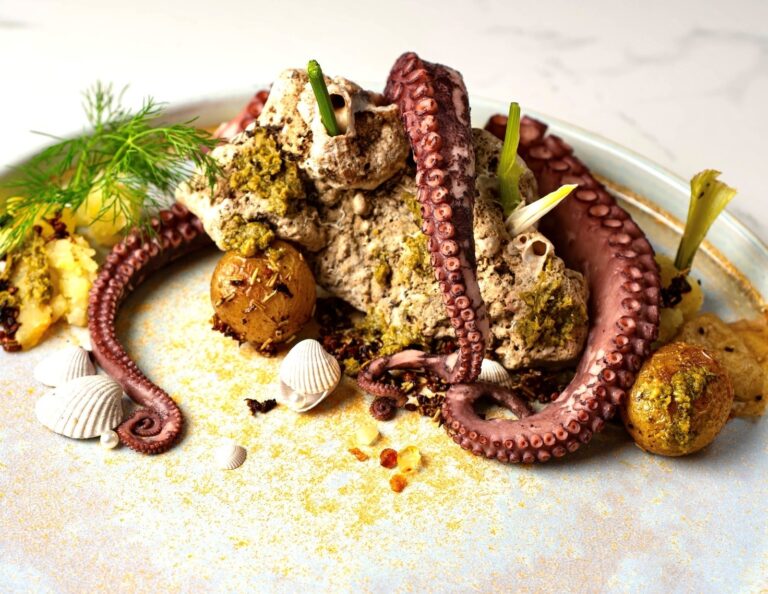 Kaip skaniai namuose paruošti aštuonkojį