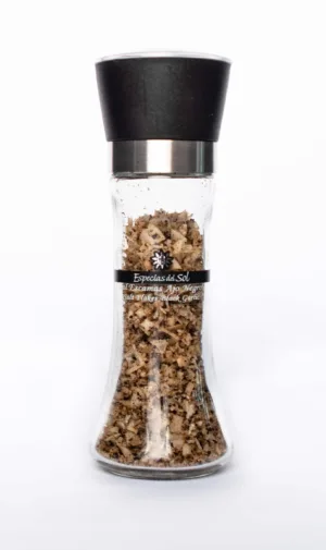 Druskos dribsniai su juoduoju česnaku malūnėlyje 75g.