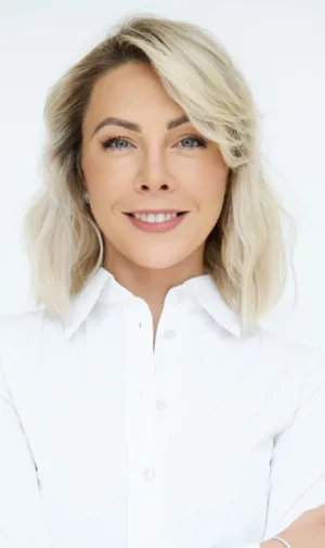 "Šampanas ir moterys: nuo Žanos d’Ark iki Lady Gagos" 10 asmenų grupei