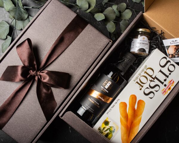 Studio-Session-765-scaled-1.jpg Studio-Session-765-scaled-1.jpg